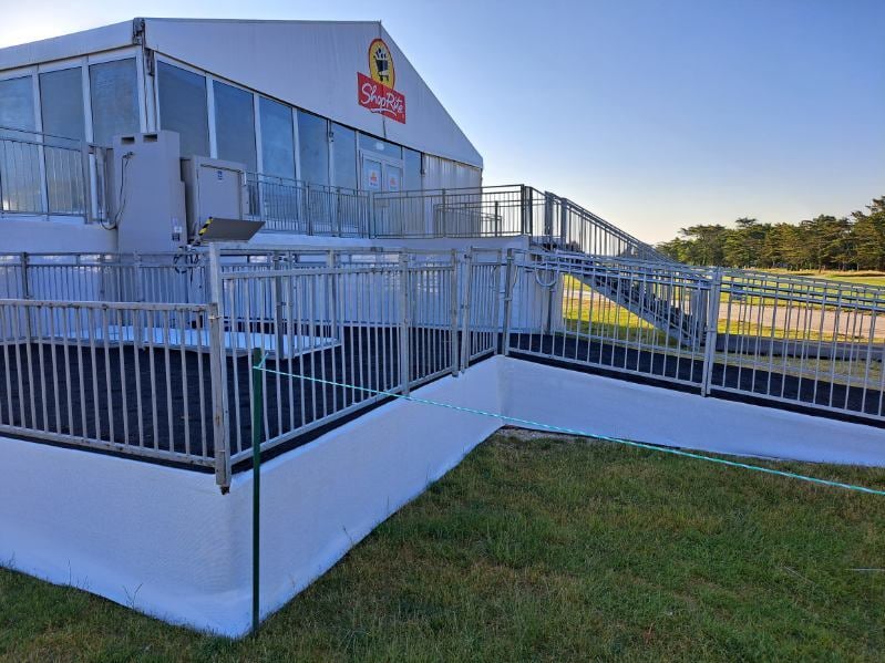 18g - ADA Floor 18 x 18 with 18 ramp