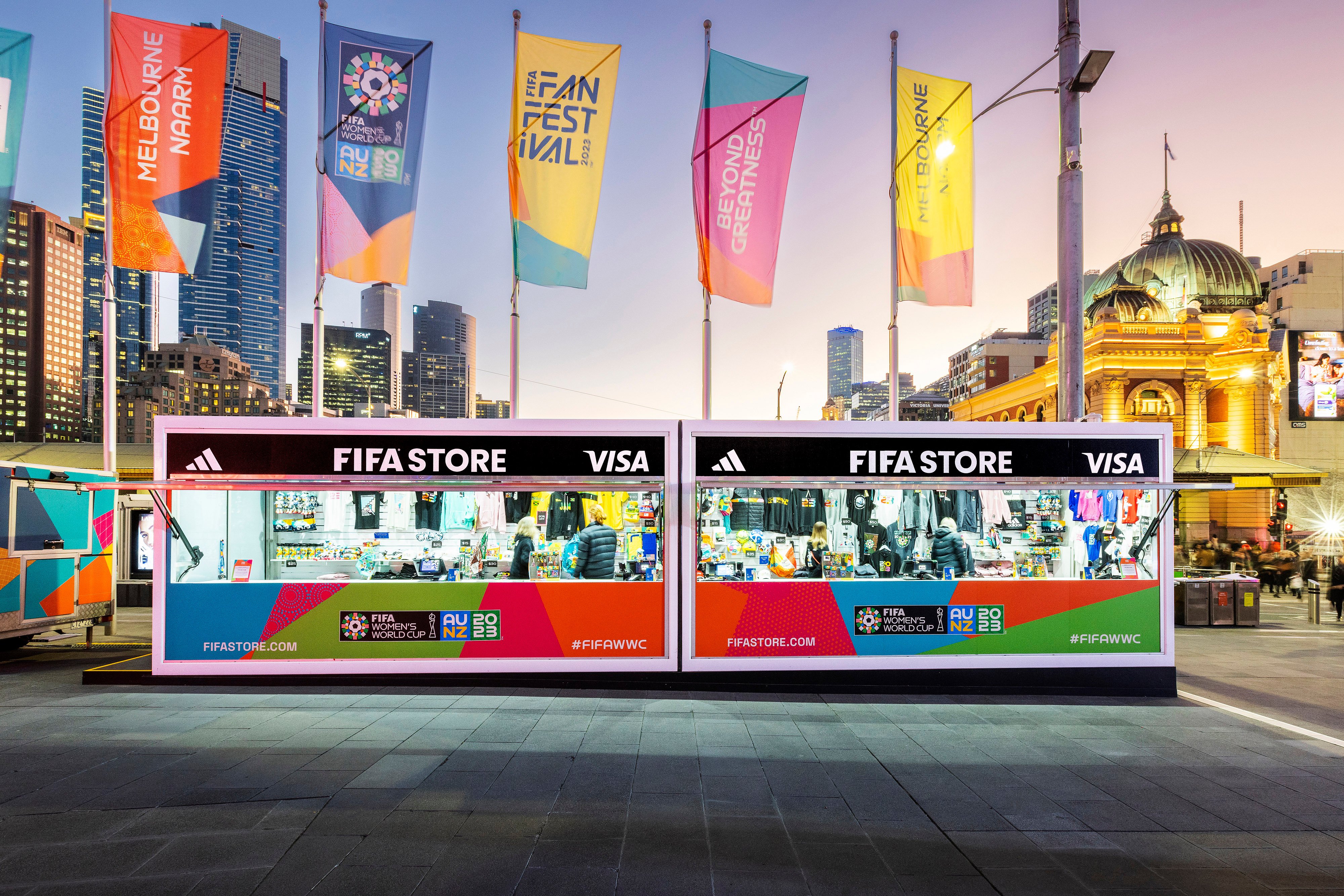 7 SPACECUBE x FIFA WWC23 001