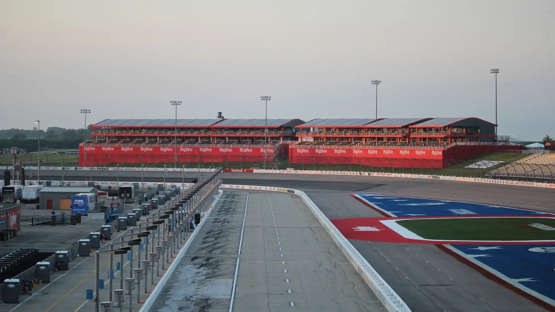 InProduction full stadium court installation inside Hard Rock Stadium, featuring 6,000 custom-colored seats, premium front-row and suite seating, and modular mid-level suites with press boxes.