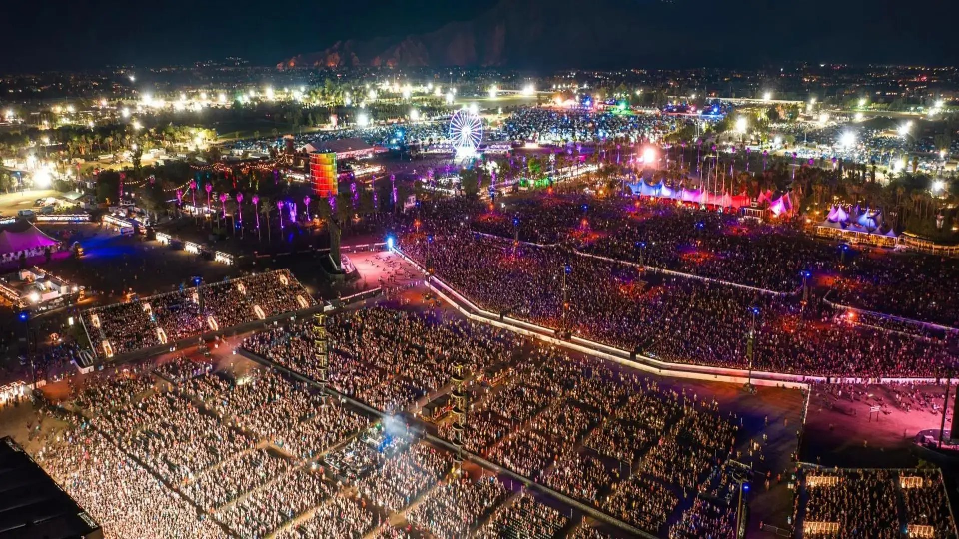 17,000-seat temporary amphitheater built on the Coachella polo grounds.