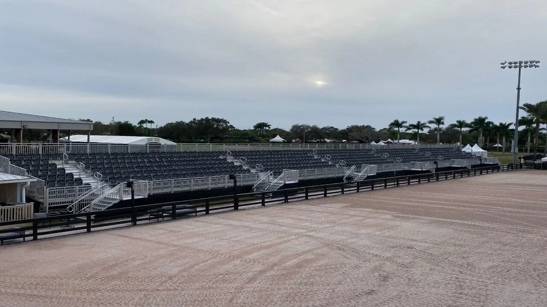 InProduction installation of nearly 1,000 tip-up seats at the Wellington International Dressage Festival to provide comfortable, premium viewing for spectators.