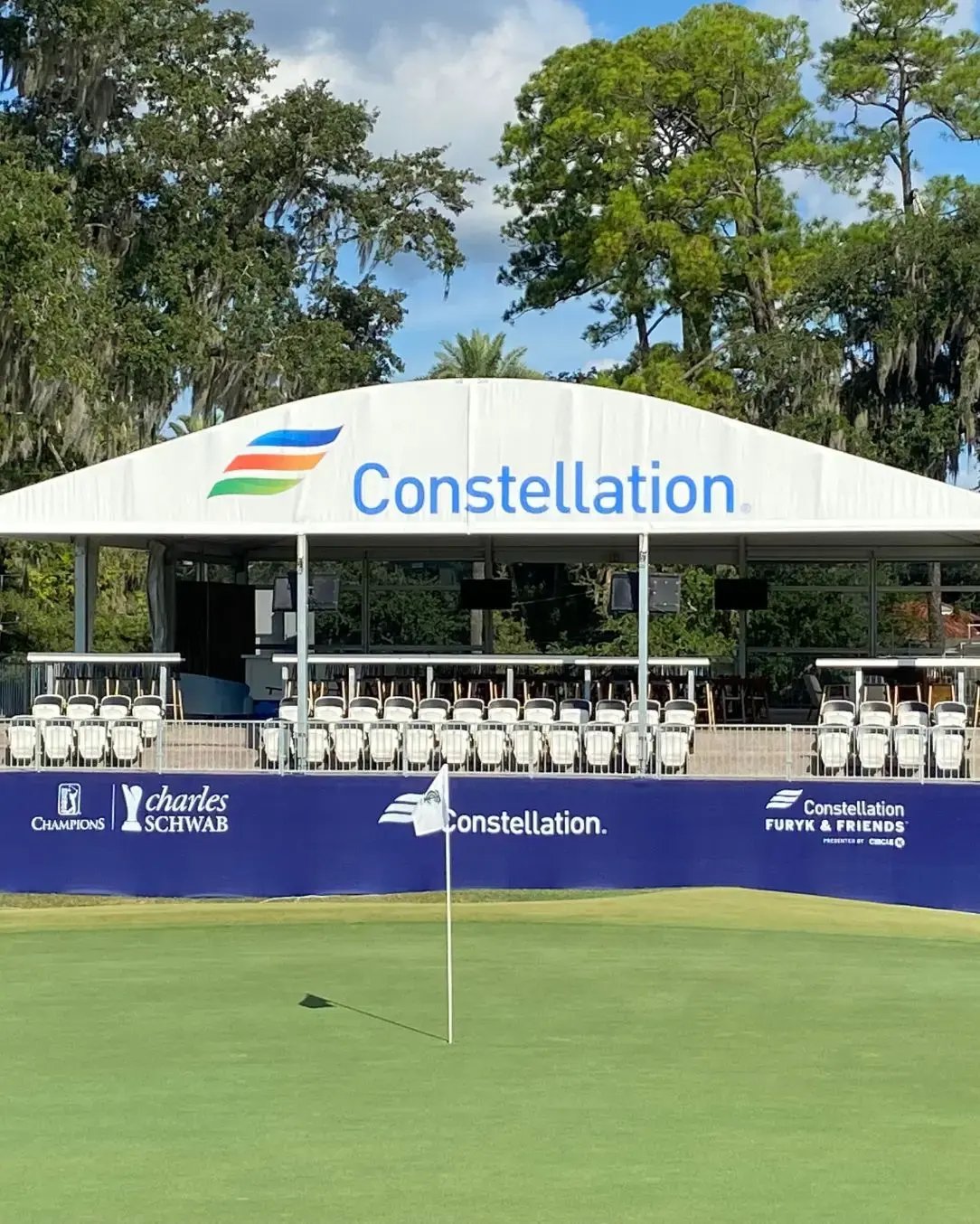 Compact modular hospitality suite demonstrating scalable event solutions for smaller footprints.