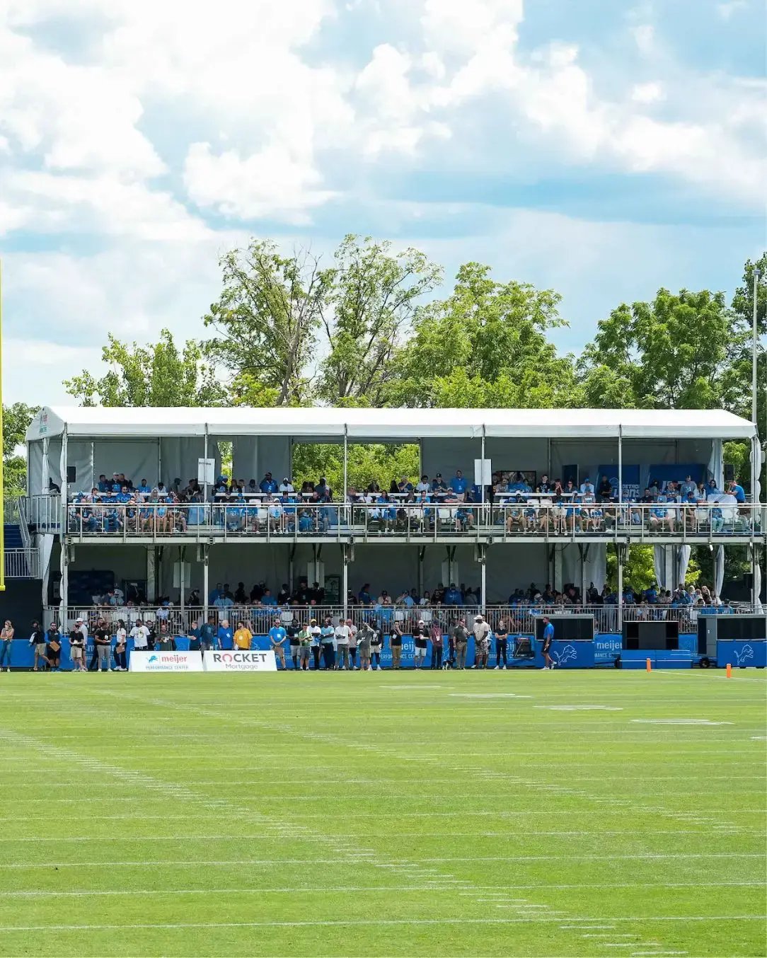 Premium hospitality decks designed to bring fans into the team environment at an NIL training camp, creating high-value sponsor and guest experiences. 